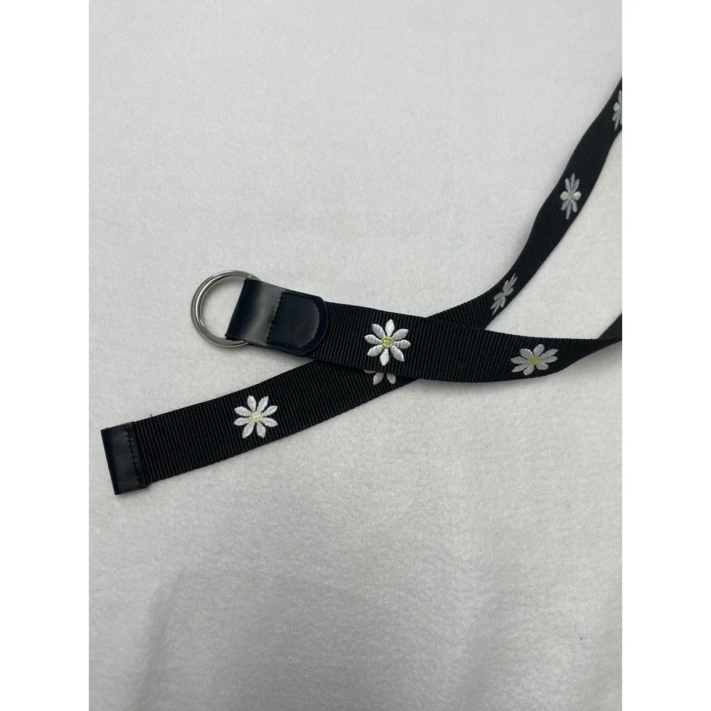 Womens Black‎ Daisy Embroidered Web Belt Silver D Ring Size Large